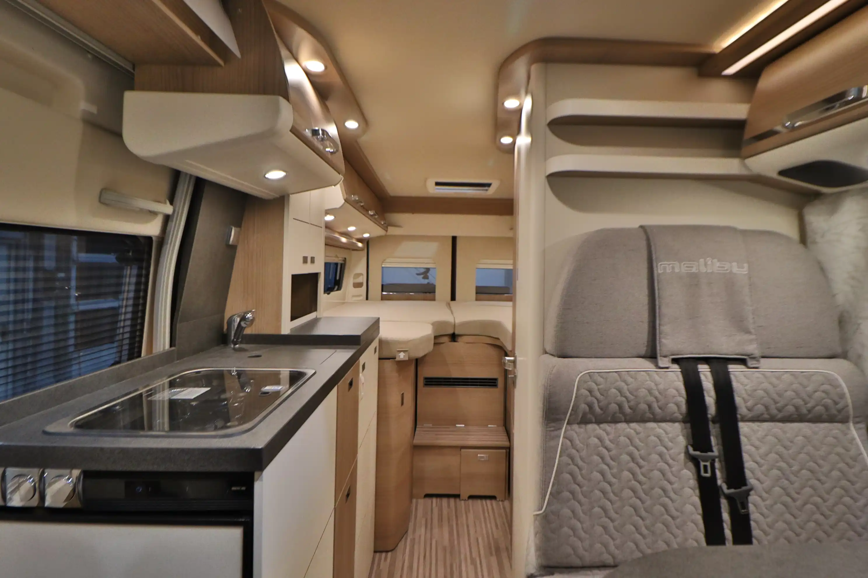 CARTHAGO Malibu Van 640 LE First Class